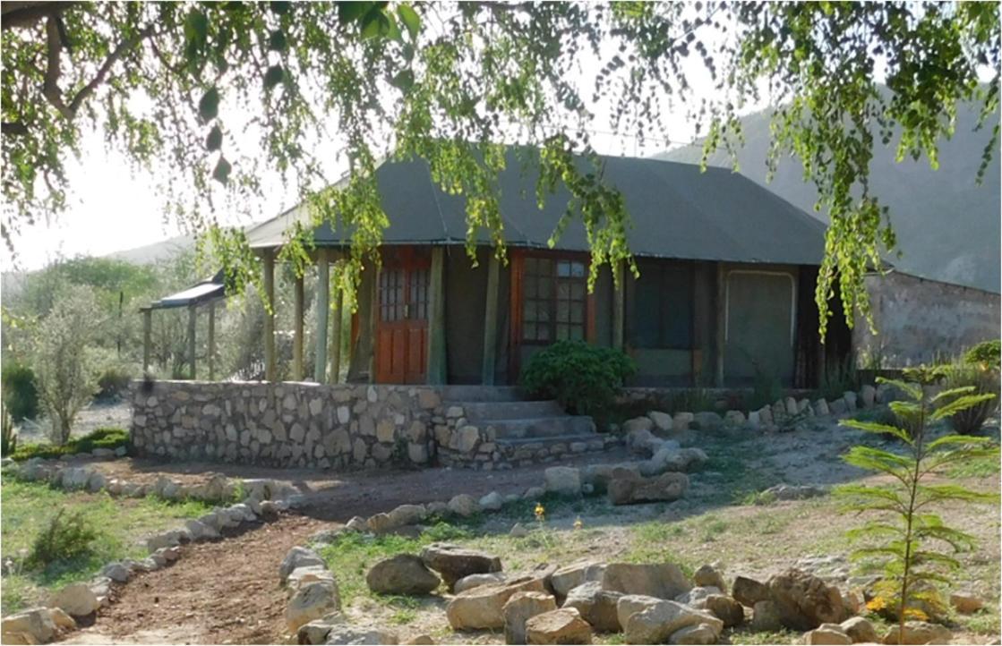 Kapika Waterfall Lodge Epupa 外观 照片