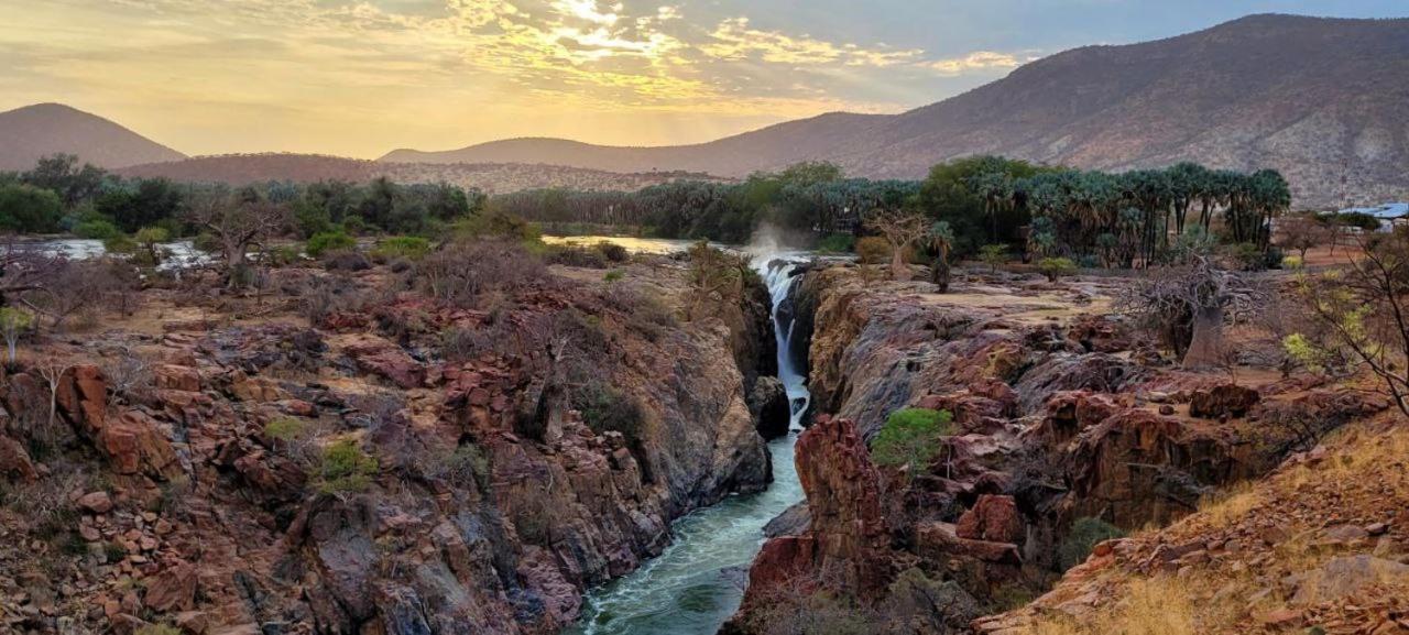 Kapika Waterfall Lodge Epupa 外观 照片