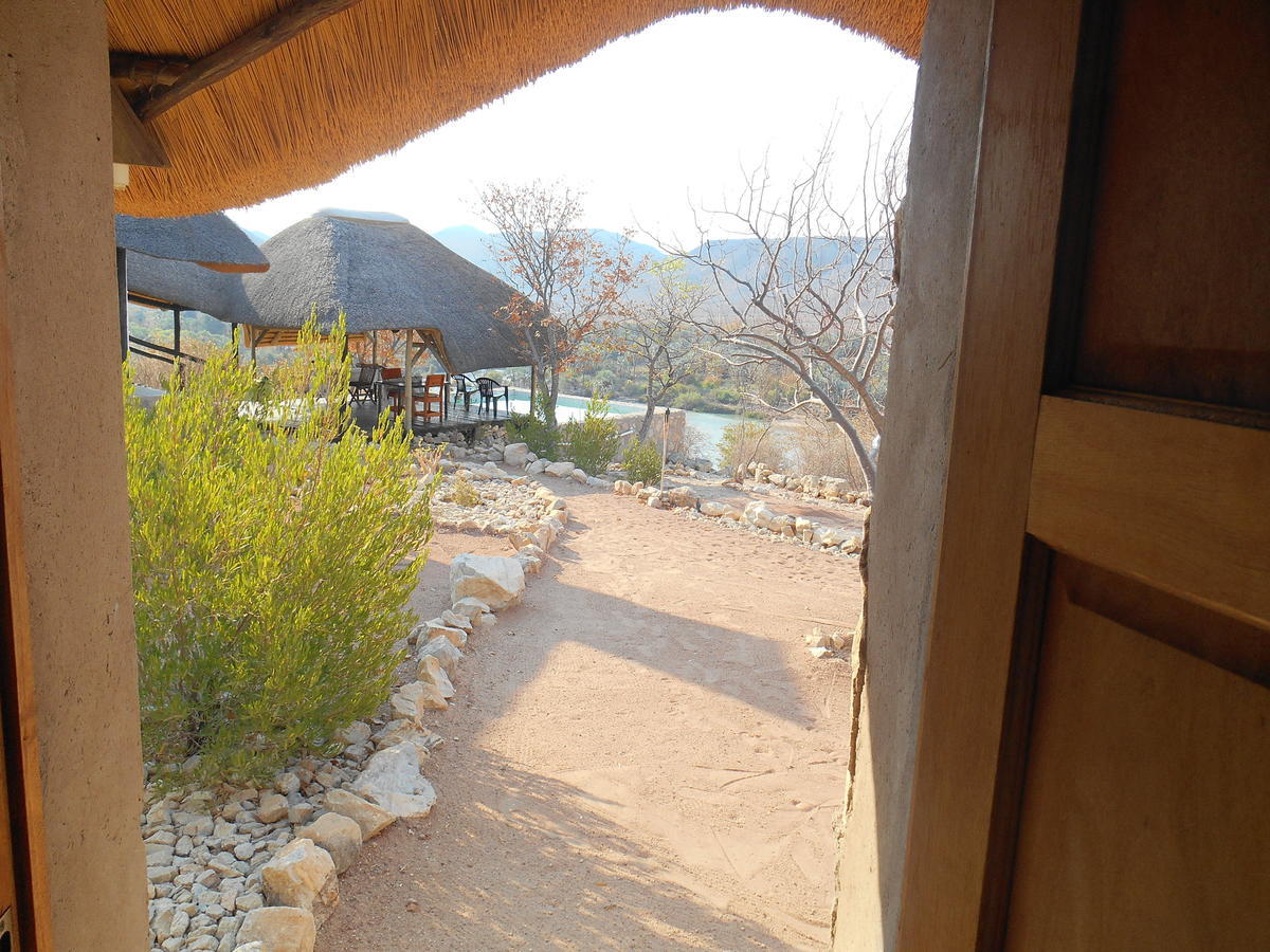 Kapika Waterfall Lodge Epupa 客房 照片