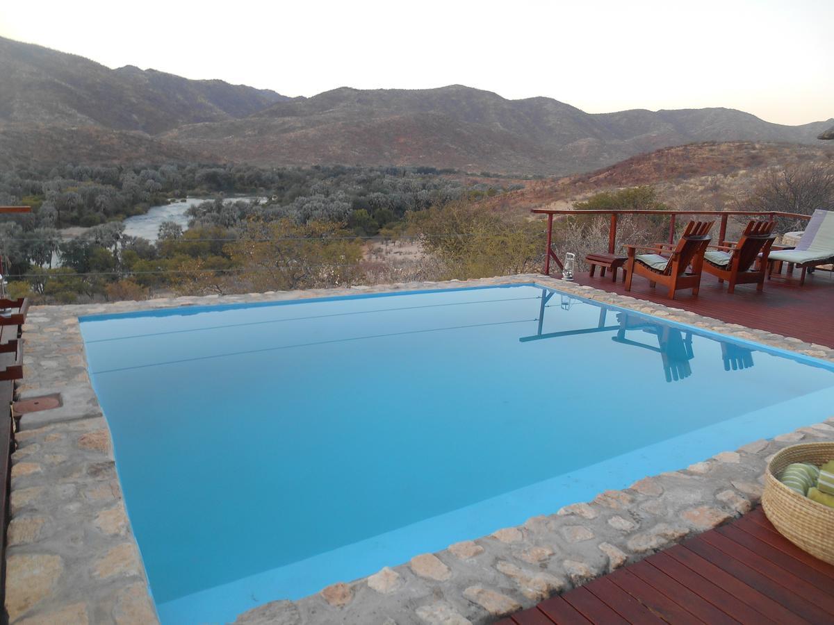 Kapika Waterfall Lodge Epupa 外观 照片